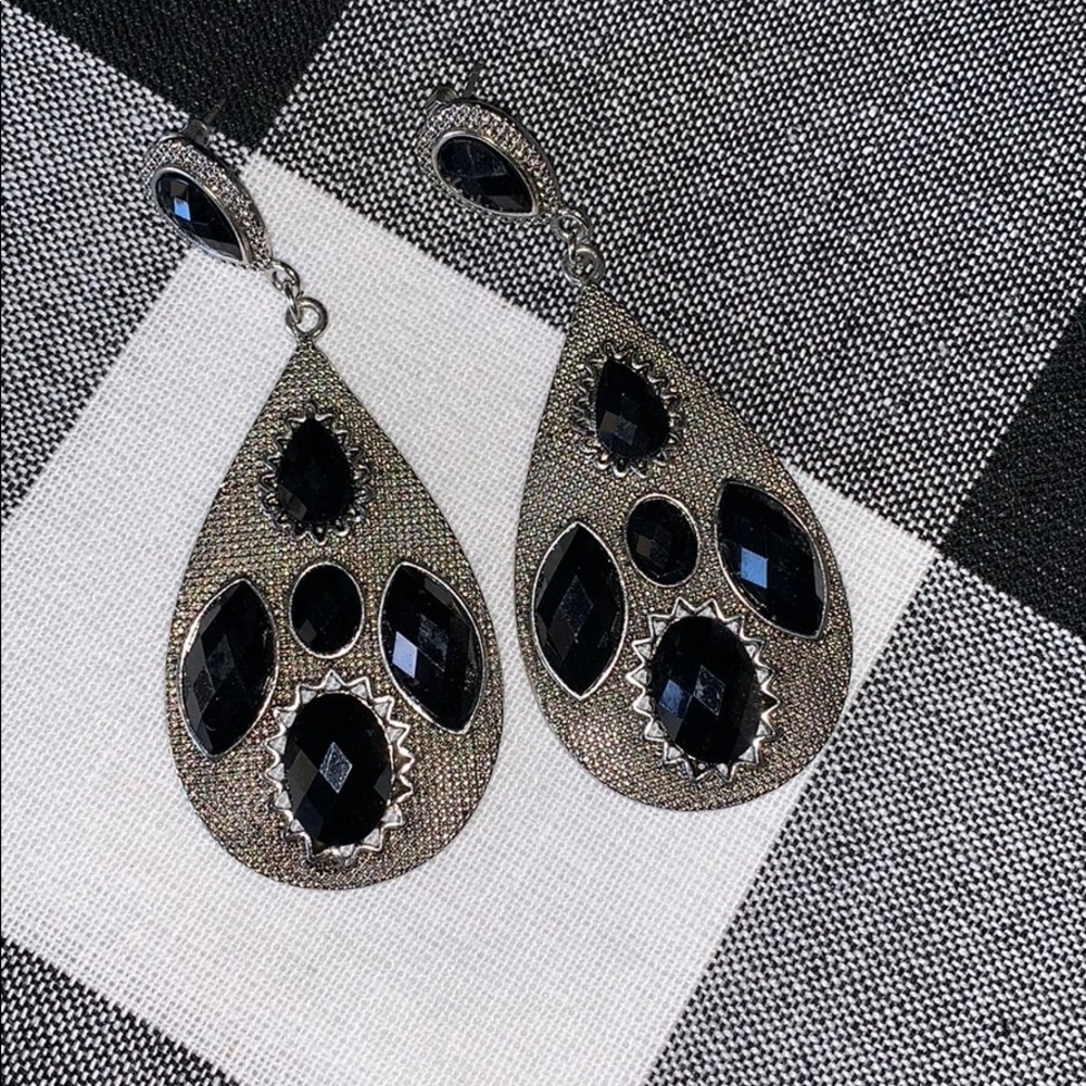 New grey and black earrings